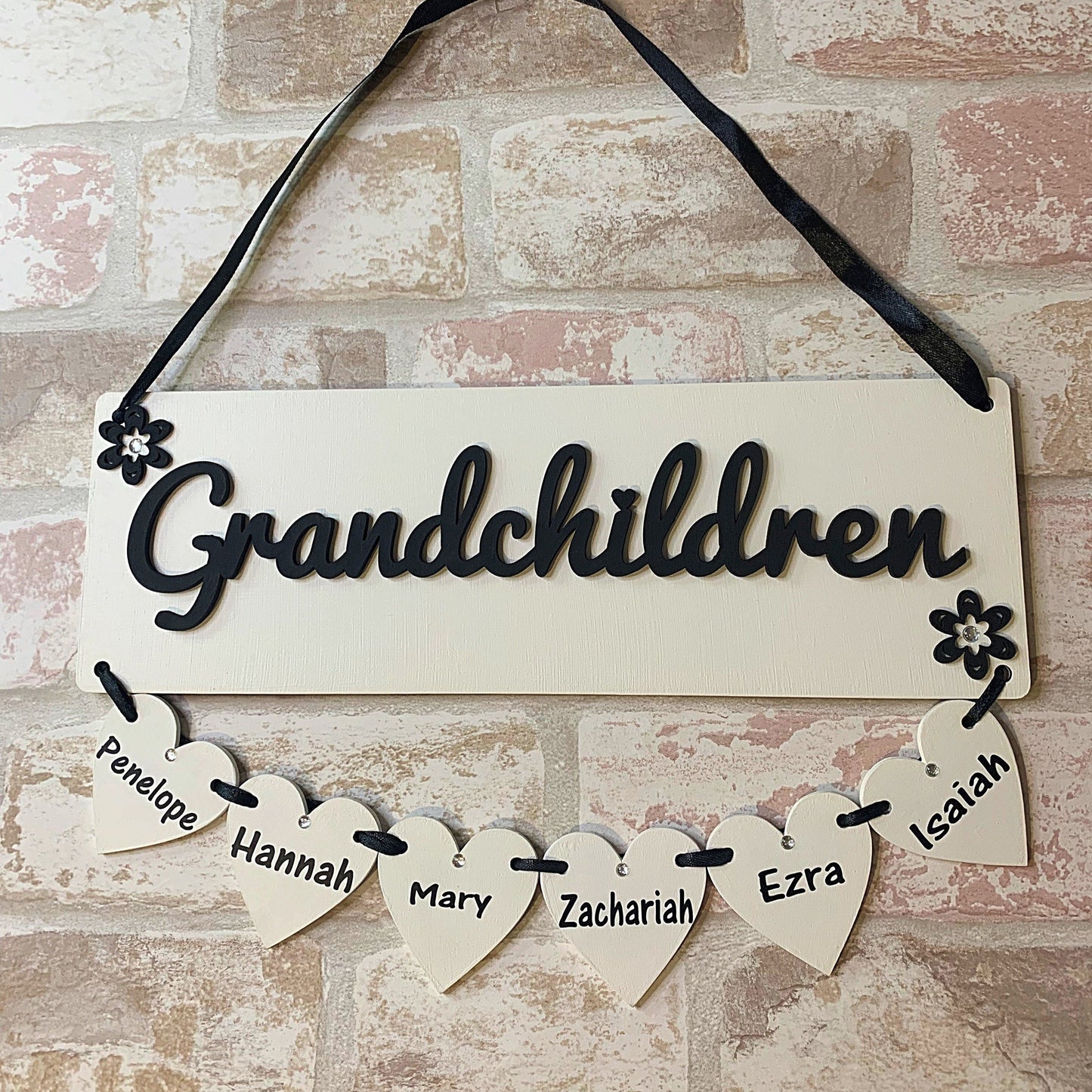 Personalised Family & Grandchildren Hanging Hearts Plaque
