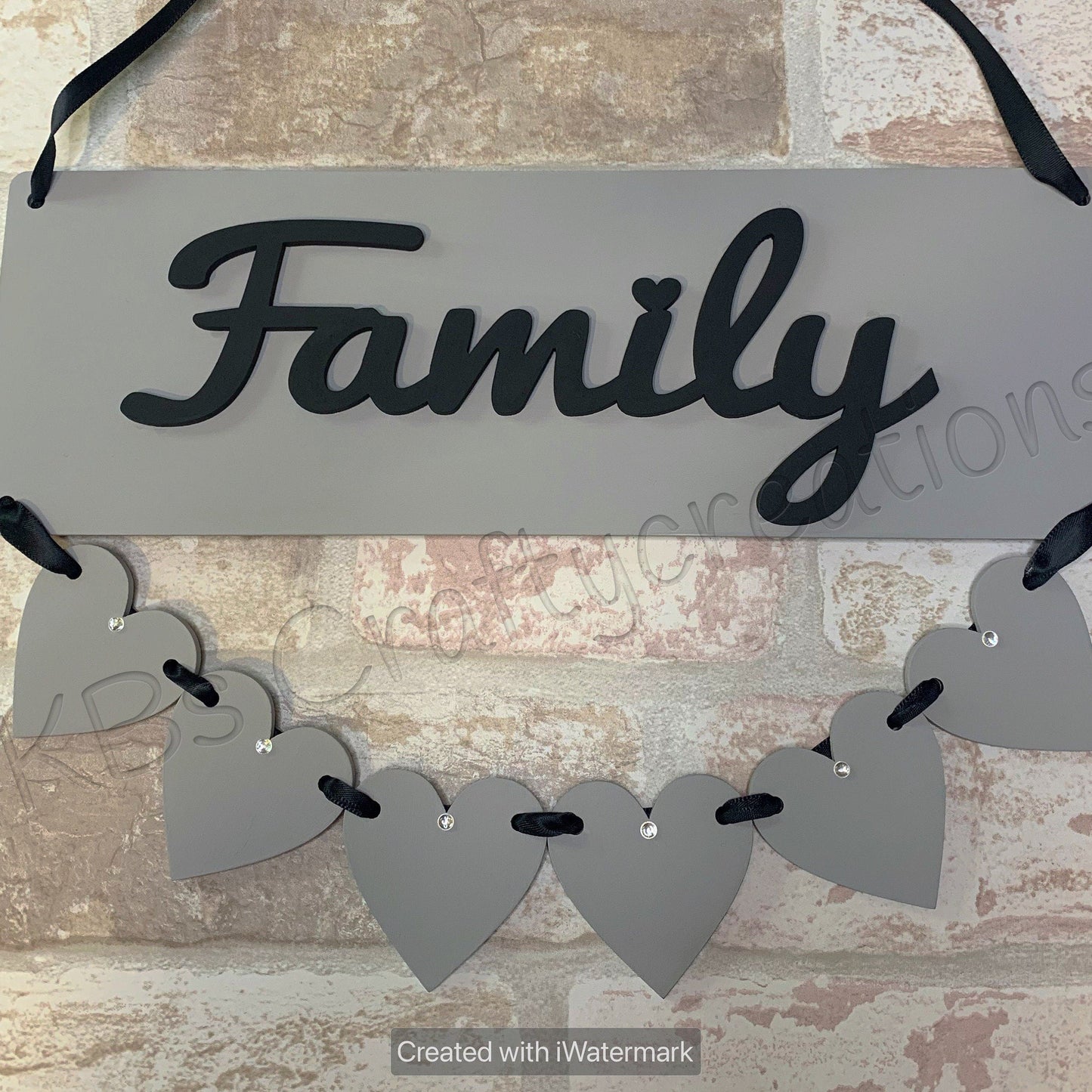 Personalised Family & Grandchildren Hanging Hearts Plaque