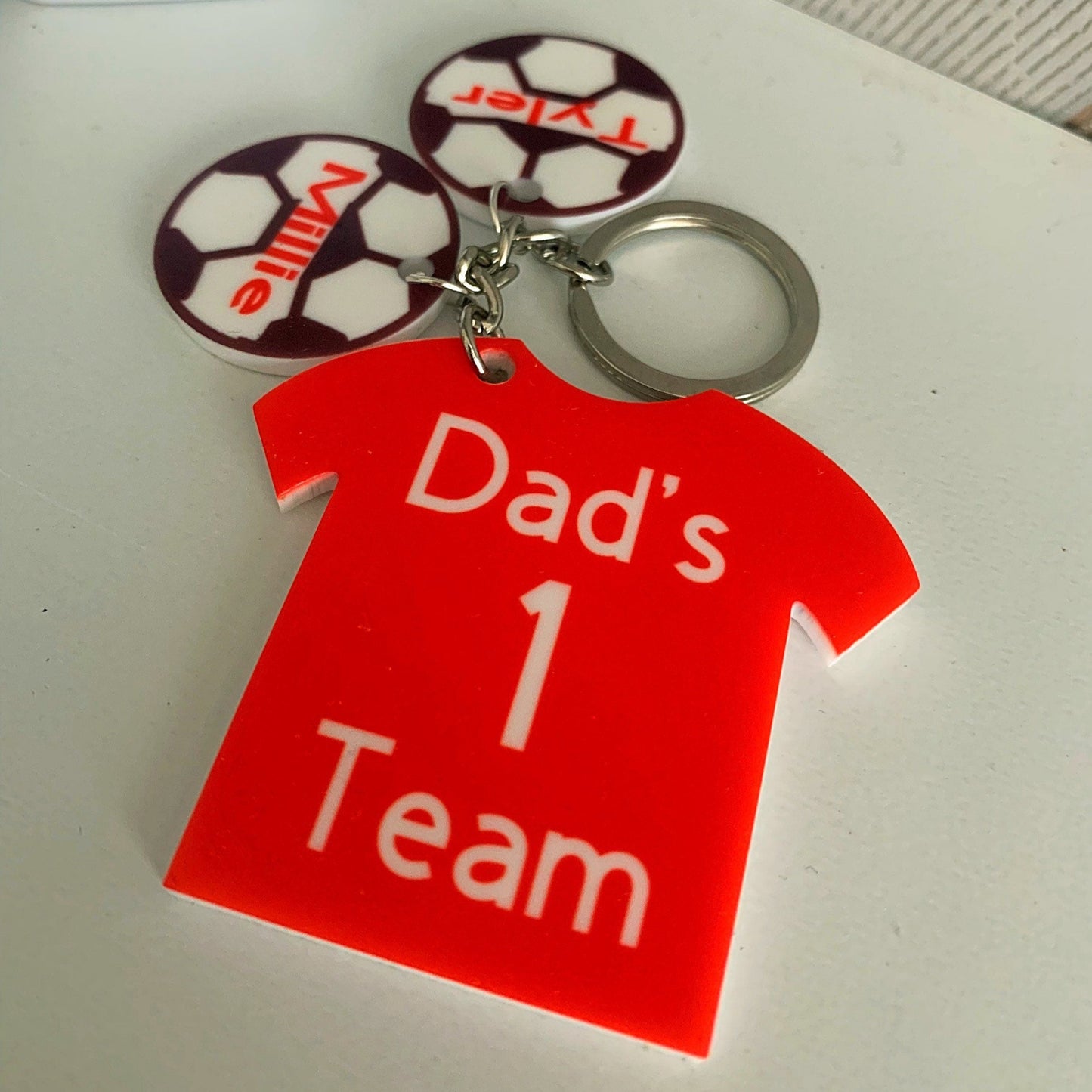 Dad's Football Team T-Shirt Keyring