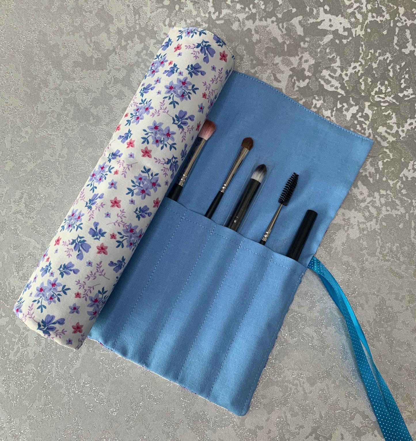 Cosmetic Make-Up Brush Roll Wrap