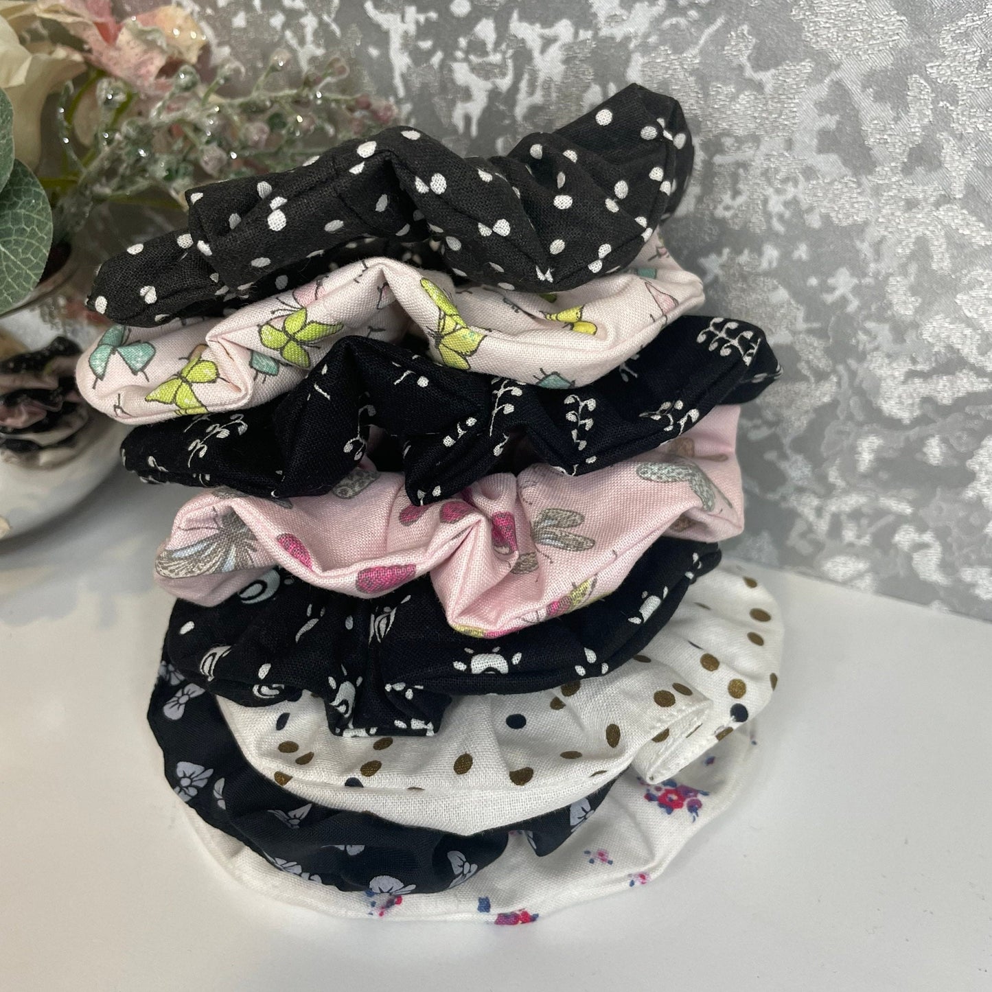 Women's Large Scrunchies