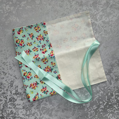 Cosmetic Make-Up Brush Roll Wrap