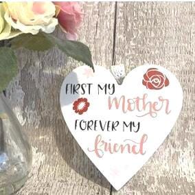 Mum Wooden Hanging Heart