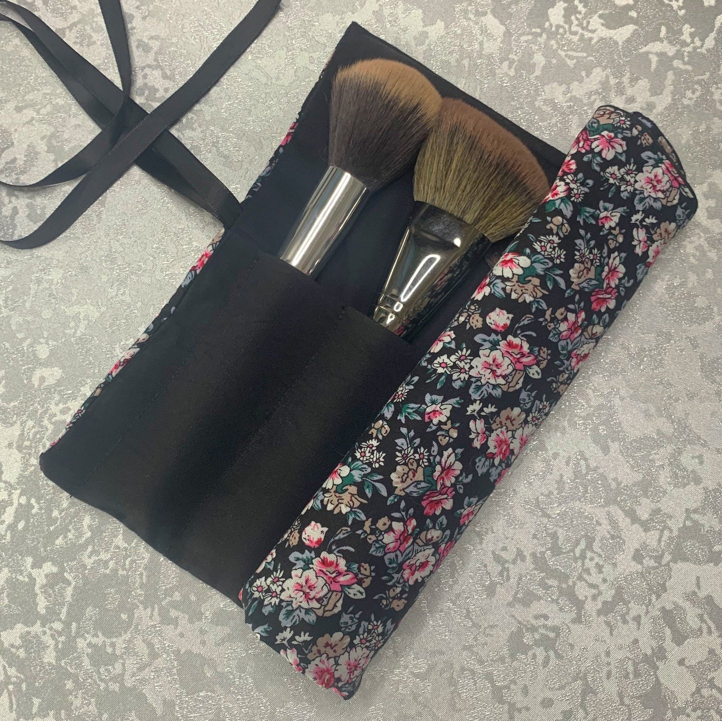 Cosmetic Make-Up Brush Roll Wrap