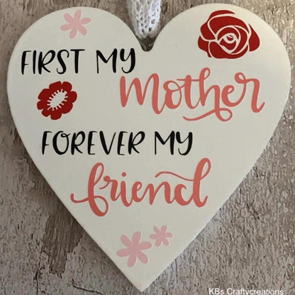 Mum Wooden Hanging Heart